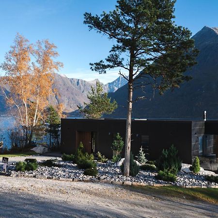 Villa Kristina / Andalsnes Torvik Экстерьер фото