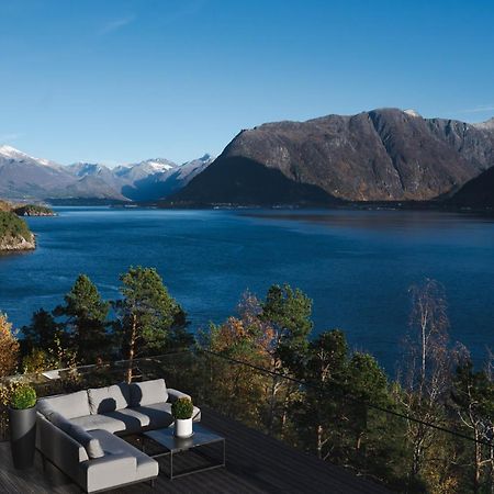 Villa Kristina / Andalsnes Torvik Экстерьер фото
