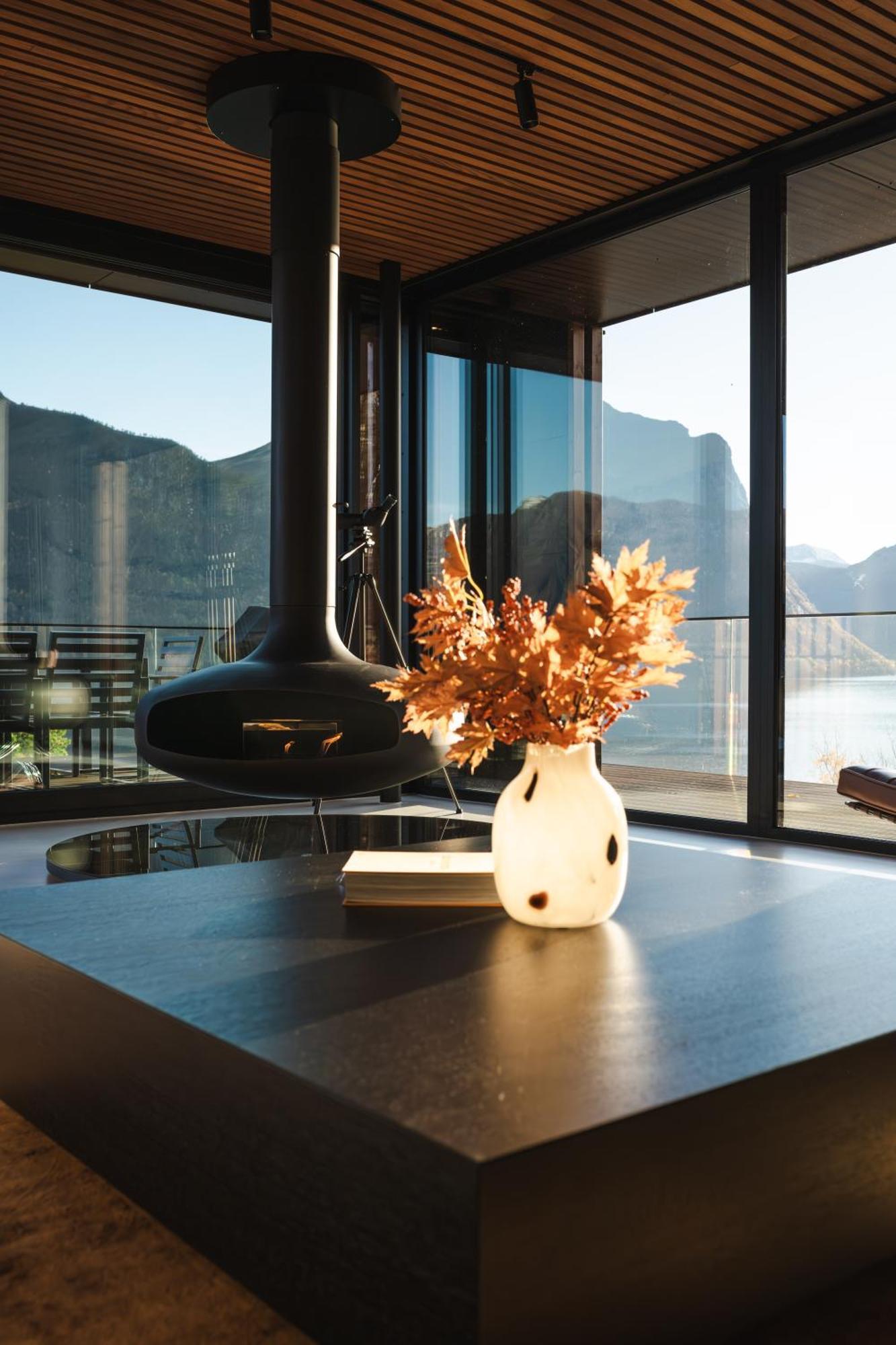 Villa Kristina / Andalsnes Torvik Экстерьер фото