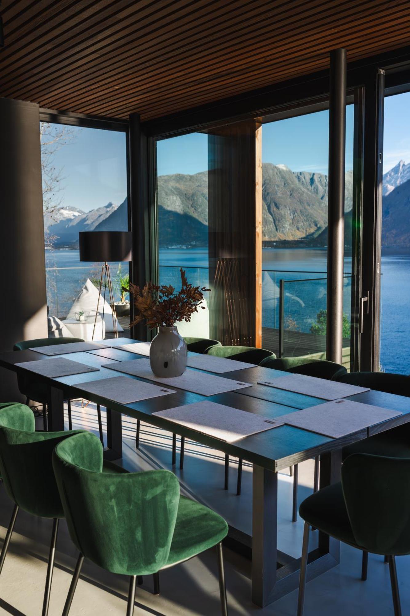 Villa Kristina / Andalsnes Torvik Экстерьер фото