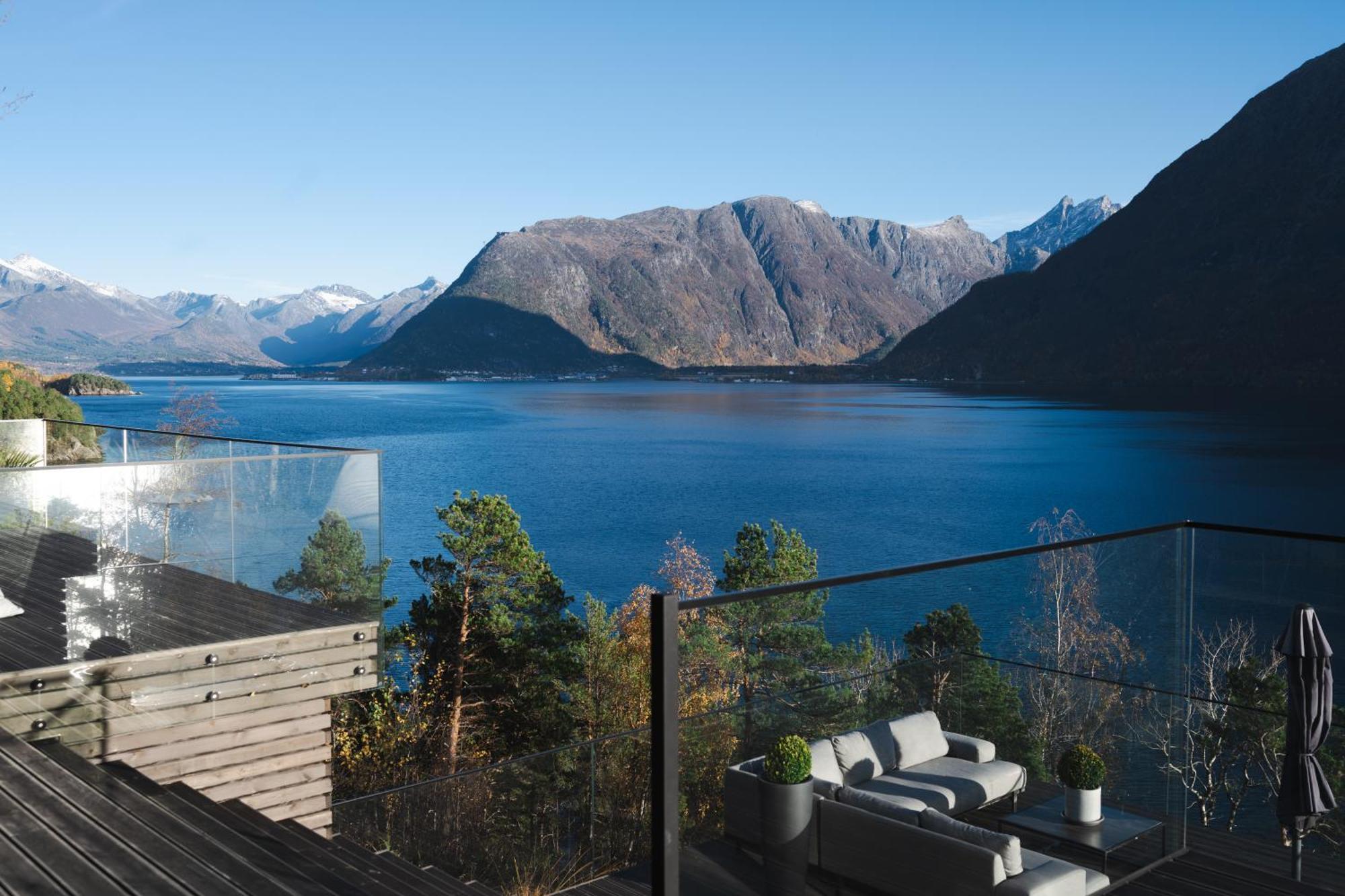 Villa Kristina / Andalsnes Torvik Экстерьер фото